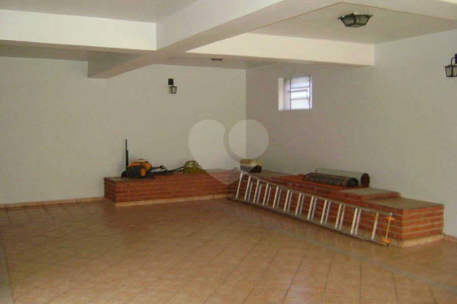 Sobrado à venda com 3 suítes em Vila Irmãos Arnoni, São Paulo, SP