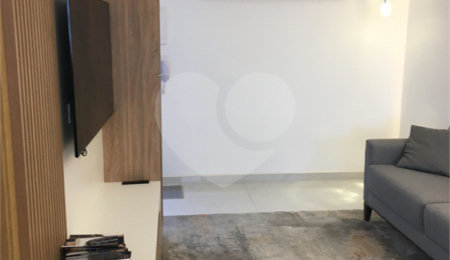 Apartamento à venda com 1 quarto em Vila Mazzei, São Paulo, SP