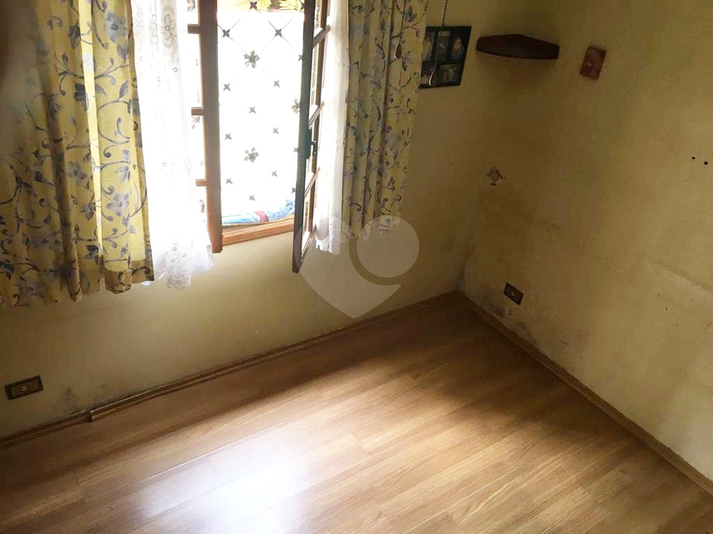 Casa Térrea à venda com 4 quartos, sendo 1 suíte, em Vila Monumento, São Paulo, SP