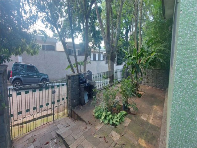Casa Térrea à venda com 3 quartos, sendo 1 suíte,  em Jardim Floresta, São Paulo, SP