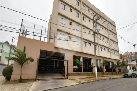 Apartamento à venda com 2 quartos em Jardim Maria Trindade, São Roque, SP