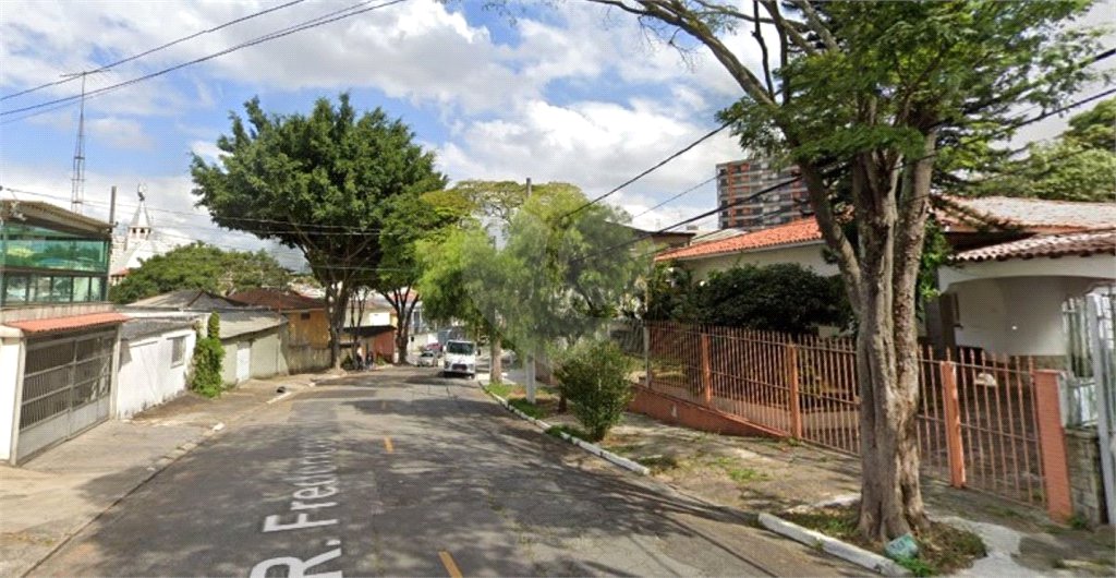 Casa Térrea à venda com 3 quartos, sendo 2 suítes,  em Vila Monumento, São Paulo, SP
