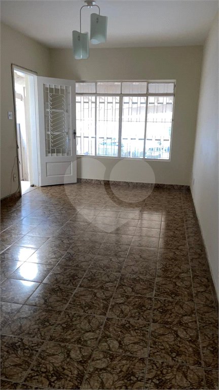 Sobrado à venda com 3 quartos em Santana, São Paulo, SP