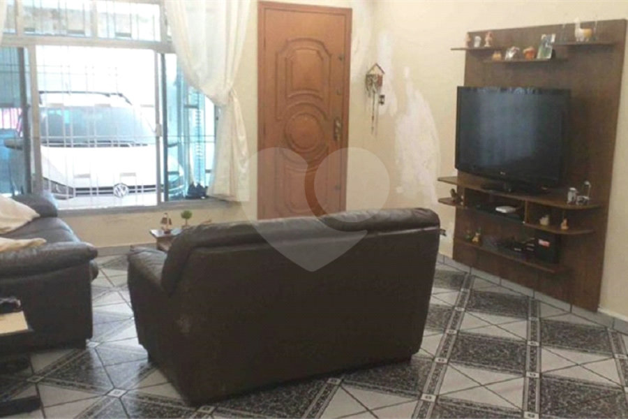 Sobrado à venda com 3 quartos em Água Fria, São Paulo, SP