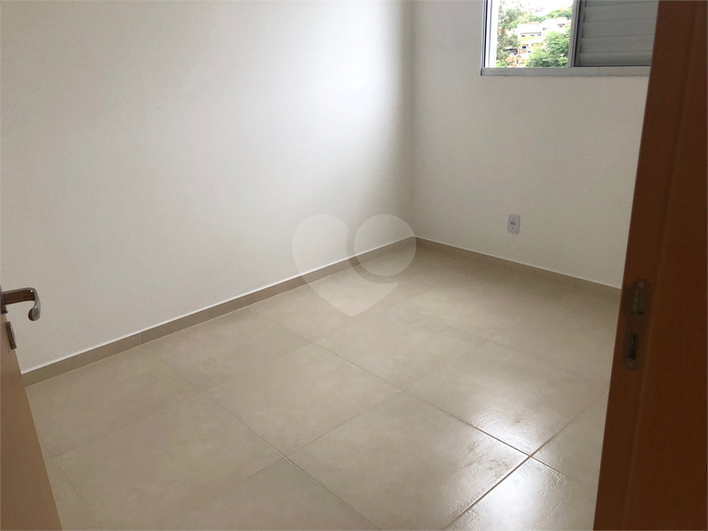 Apartamento à venda com 2 quartos em Caguassu, Sorocaba, SP