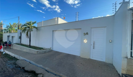 Casa à venda com 3 suítes no Centro, Balsas, MA