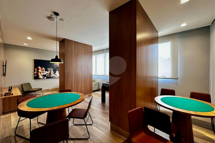 Apartamento à venda com 2 quartos em Santo Amaro, São Paulo, SP