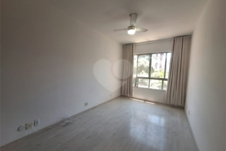 Apartamento à venda com 3 quartos, sendo 1 suíte, em Tijuca, Rio de Janeiro, RJ