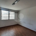 Sobrado à venda com 4 quartos, sendo 2 suítes, em Brooklin Paulista, São Paulo, SP