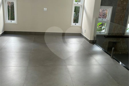 Casa à venda com 4 suítes no condomínio Jardim Paulista I, Vinhedo - SP