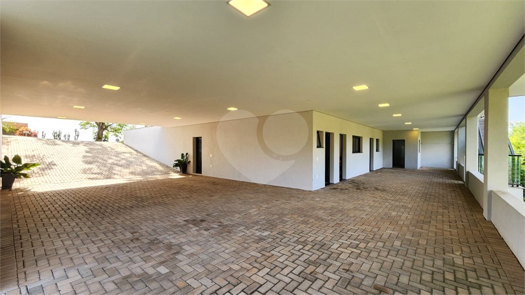 Casa à venda com 6 quartos, sendo 5 suítes, no condomínio Jardim Primavera, Louveira - SP