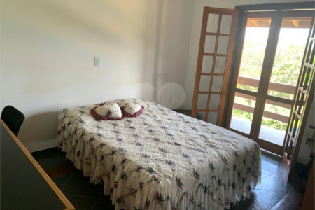 Chácara à venda com 4 quartos, sendo 2 suítes, em Parque Valinhos, Valinhos, SP
