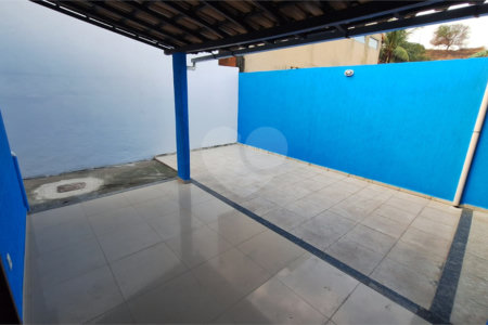 Casa Térrea à venda com 2 quartos, sendo 1 suíte, em Campo Grande, Rio de Janeiro, RJ