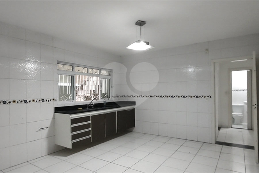 Casa à venda com 4 quartos, sendo 1 suíte, em Jardim Japão, São Paulo, SP
