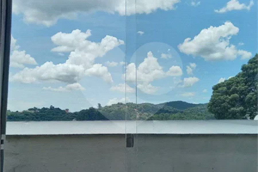 Sobrado à venda com 2 quartos, sendo 1 suíte, em Tremembé, São Paulo, SP