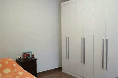 Sobrado à venda com 3 quartos, sendo 1 suíte, em Jardim Humaitá, São Paulo, SP