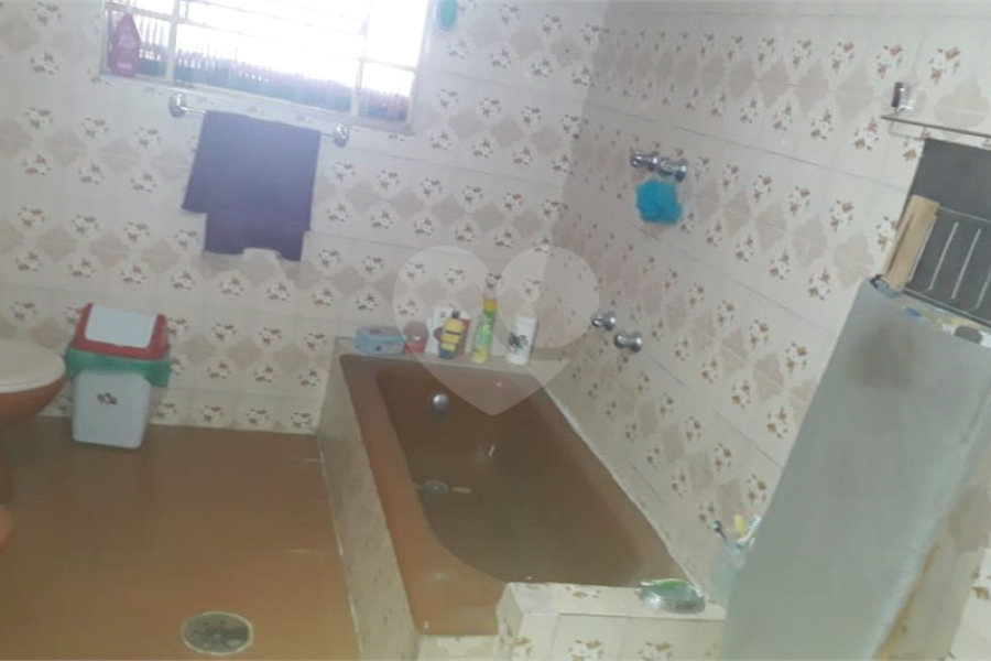 Casa à venda com 2 quartos no condomínio Estrada Lázaro Amâncio de Barros,117, São Paulo - SP