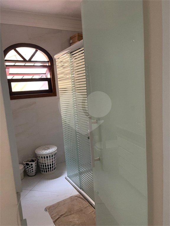 Sobrado à venda com 3 quartos, sendo 1 suíte, em Jardim Fernandes, São Paulo, SP