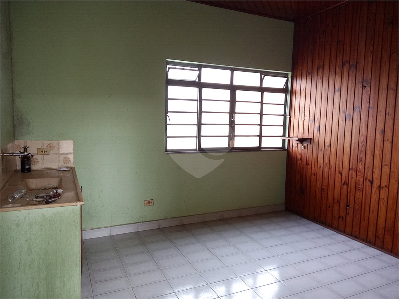 Sobrado à venda com 5 quartos em Horto, São Paulo, SP