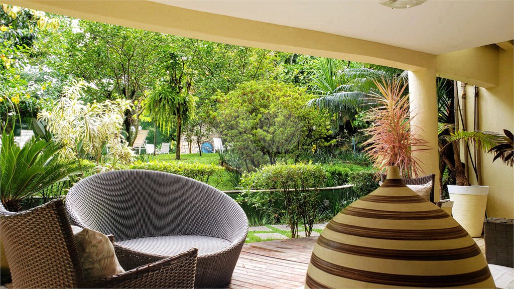 Casa à venda com 4 suítes no condomínio Espaço Natureza, São Paulo - SP