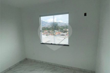 Duplex à venda com 2 suítes em Santíssimo, Rio de Janeiro, RJ