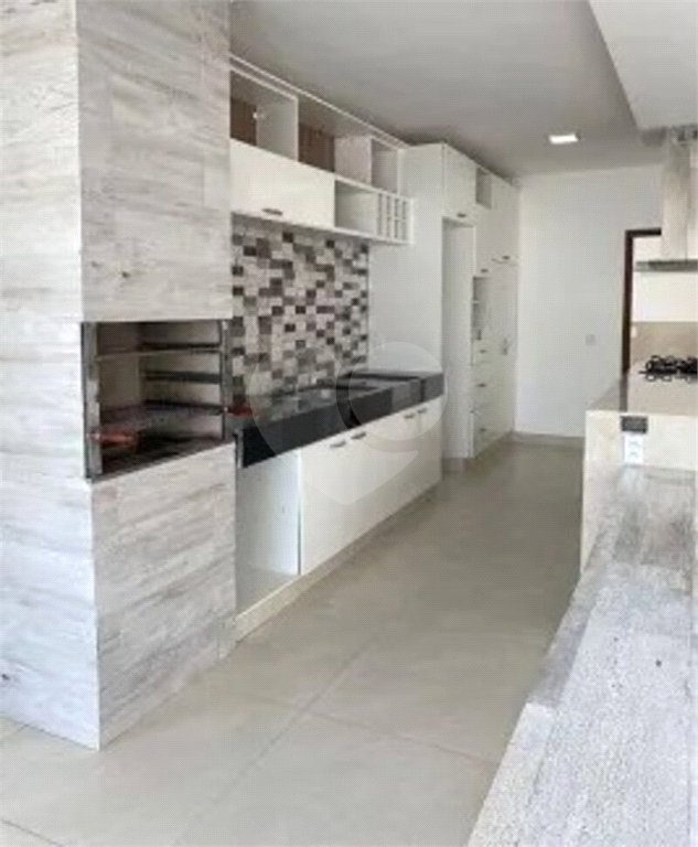 Casa à venda com 3 quartos no condomínio Villa D' Oro, Vinhedo - SP