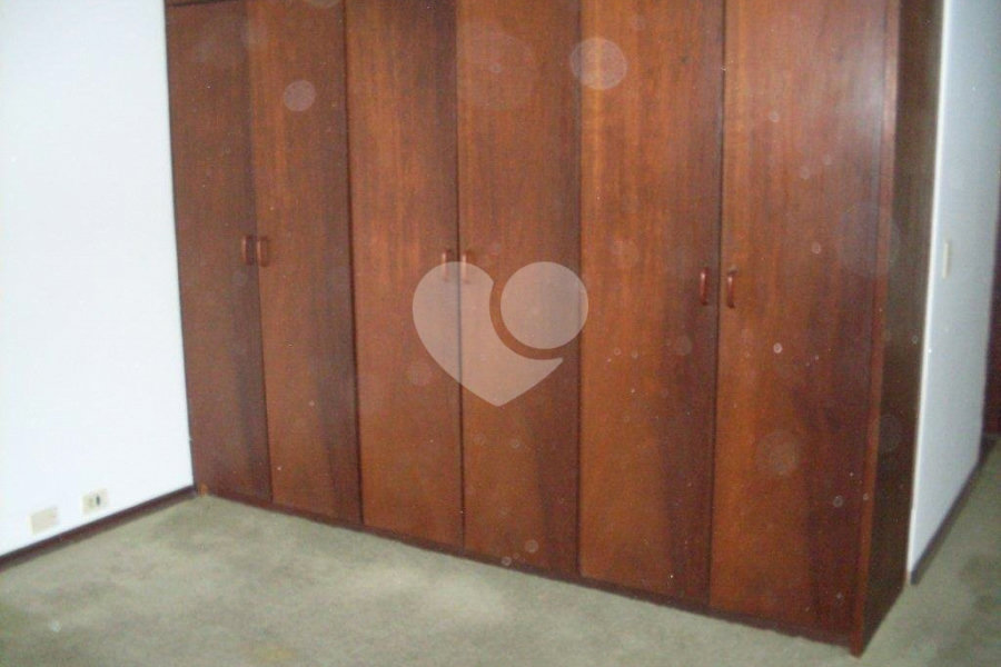 Casa à venda com 3 quartos, sendo 1 suíte,  em Vila Irmãos Arnoni, São Paulo, SP