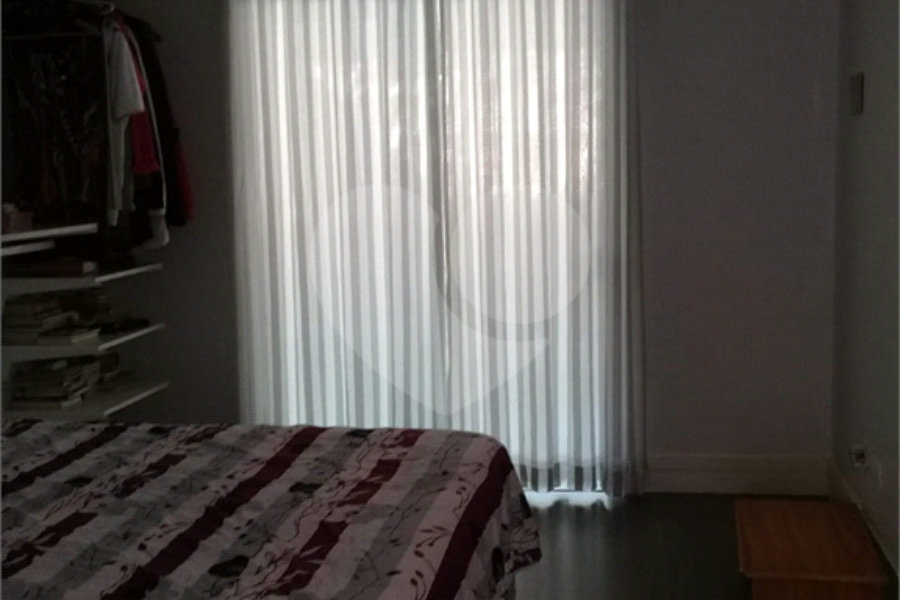 Sobrado à venda com 3 suítes em Tremembé, São Paulo, SP