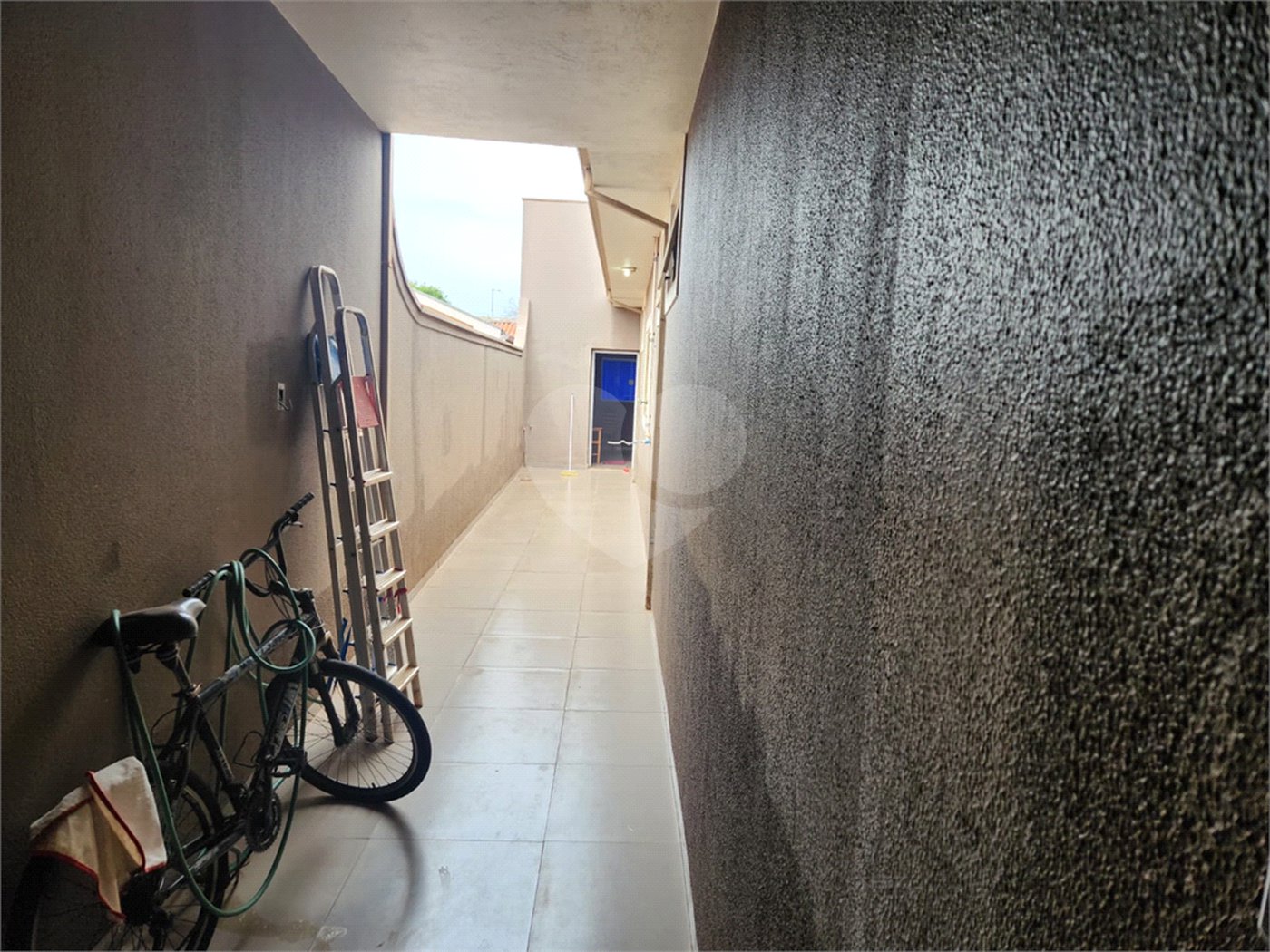 Casa à venda com 5 quartos, sendo 4 suítes, em Jardim do Carmo, Araraquara, SP