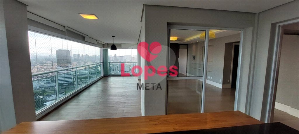 Apartamento à venda com 3 suítes em Jardim das Colinas, São José dos Campos, SP