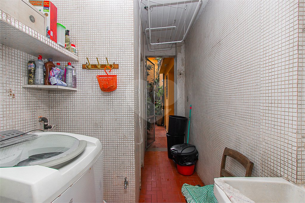 Sobrado à venda com 5 quartos em Vila Mariana, São Paulo, SP