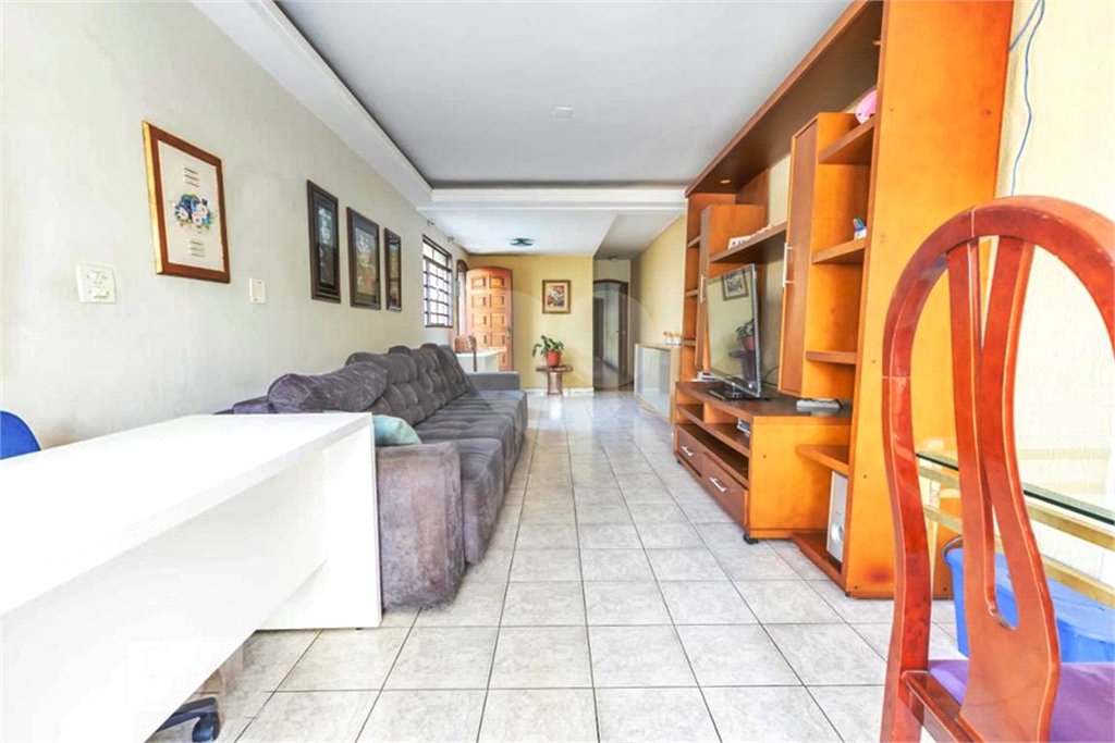 Sobrado à venda com 4 quartos, sendo 1 suíte, em Água Fria, São Paulo, SP