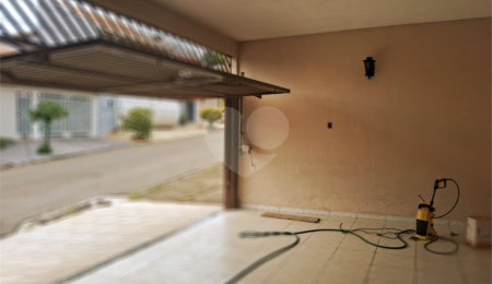 Sobrado à venda com 3 quartos, sendo 1 suíte,  em Jardim Colonial, Indaiatuba, SP