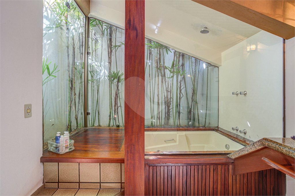 Casa de Vila à venda com 4 suítes em Alto da Boa Vista, São Paulo, SP