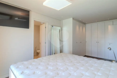 Apartamento à venda com 4 quartos, sendo 3 suítes, em Cidade Monções, São Paulo, SP