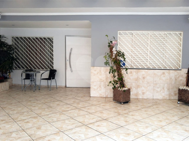 Sobrado à venda com 4 quartos, sendo 2 suítes,  em Vila Prudente, São Paulo, SP