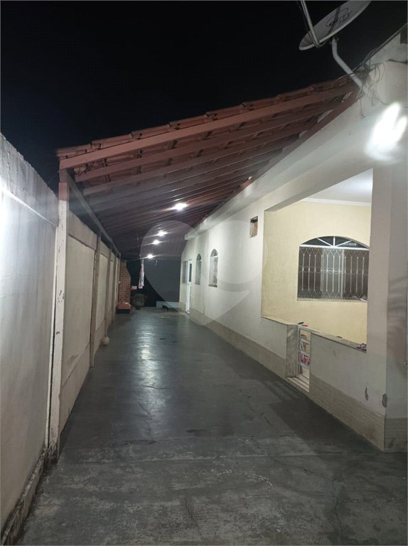 Casa à venda com 4 quartos em Santa Cruz, Rio de Janeiro, RJ
