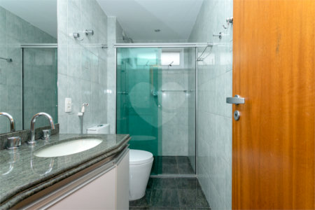 Apartamento à venda com 4 quartos, sendo 3 suítes, em Perdizes, São Paulo, SP