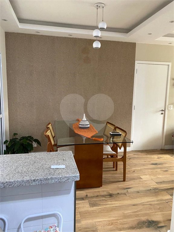 Casa à venda com 3 quartos, sendo 1 suíte, no condomínio Vida Verde 1, Suzano - SP