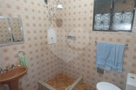 Casa à venda com 3 quartos, sendo 1 suíte, em Campo Grande, Rio de Janeiro, RJ