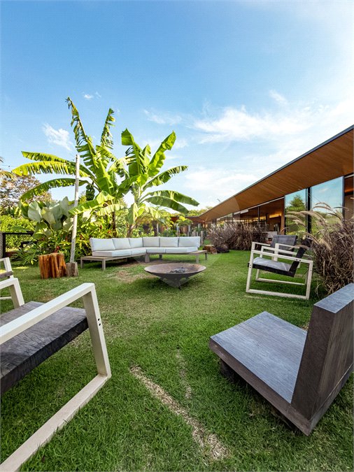 Casa à venda com 3 suítes no condomínio Primavera, Salto - SP