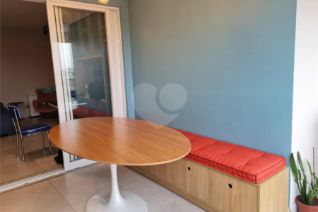 Apartamento à venda com 3 quartos, sendo 1 suíte, em Barra Funda, São Paulo, SP