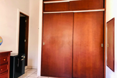 Sobrado à venda com 5 suítes em Vila Cordeiro, São Paulo, SP