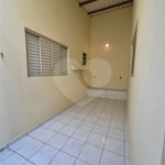 Casa à venda com 3 quartos, sendo 2 suítes, em Jardim Santo Antônio, Valinhos, SP