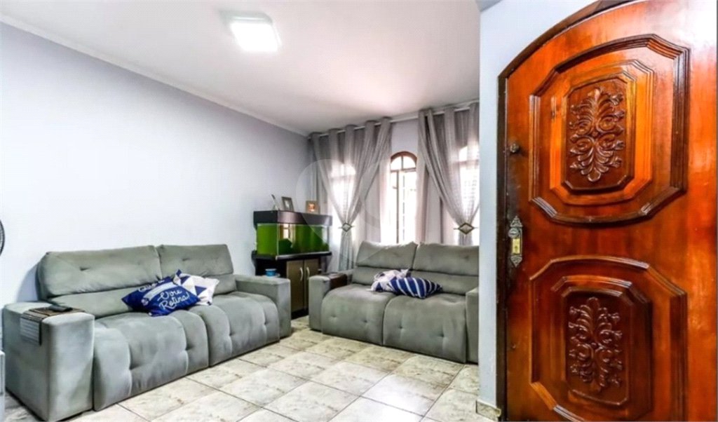 Sobrado à venda com 3 quartos, sendo 1 suíte, em Parque Edu Chaves, São Paulo, SP