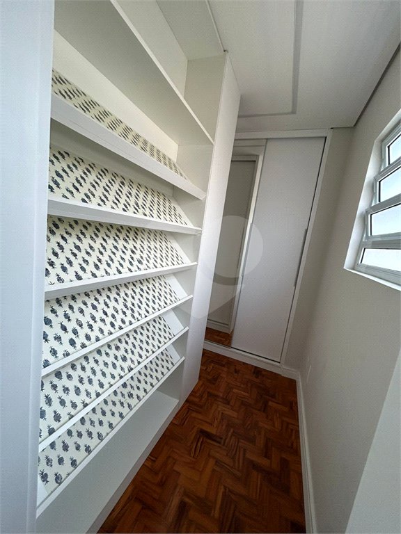Apartamento à venda com 2 quartos, sendo 1 suíte, em Cerqueira César, São Paulo, SP