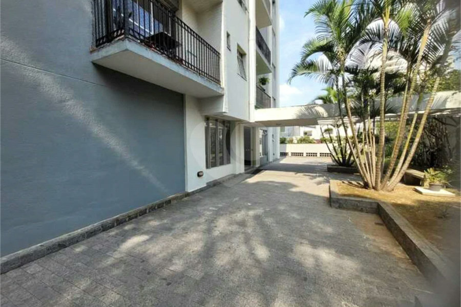 Apartamento 02 dormitórios com 1 vaga na Saúde em 60m2