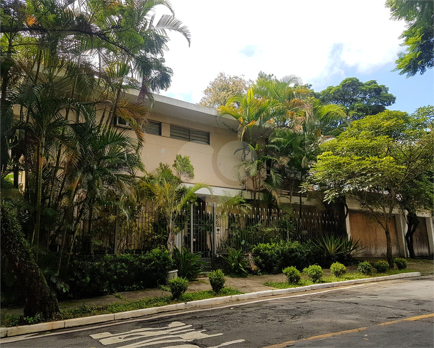 Sobrado à venda com 3 quartos, sendo 1 suíte, em Brooklin Velho, São Paulo, SP