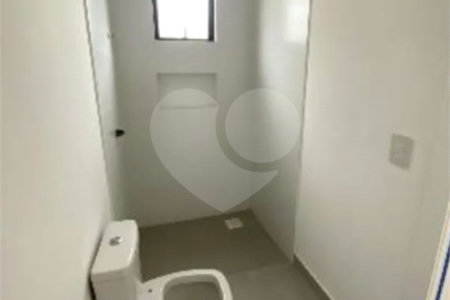 Apartamento à venda com 4 suítes em Meia Praia, Itapema, SC