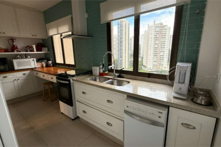 Apartamento à venda com 3 quartos, sendo 1 suíte, em Vila Suzana, São Paulo, SP